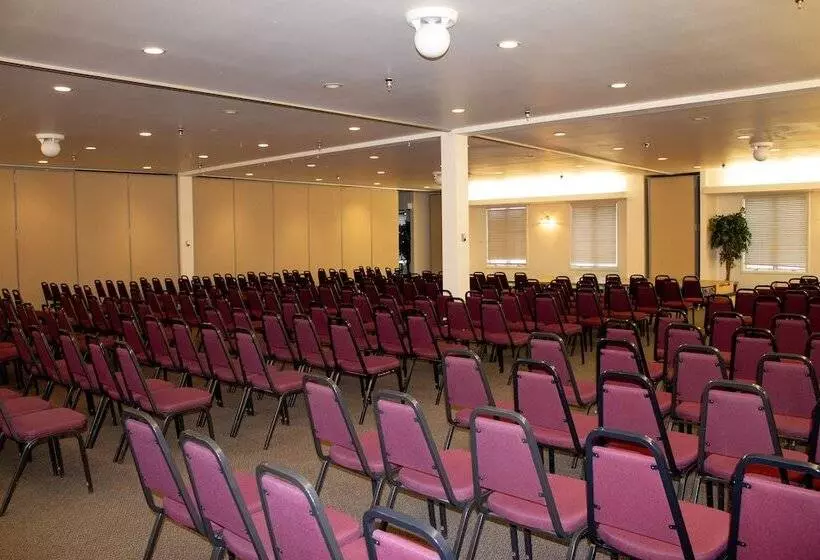 酒店 Inn At Lander, Travelodge By Wyndham