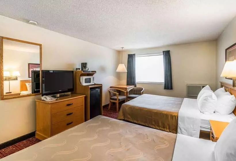 فندق Quality Inn