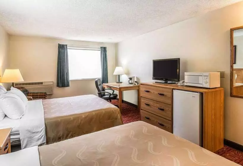 فندق Quality Inn