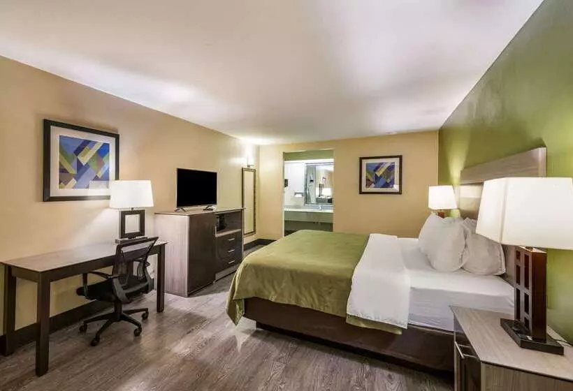 فندق Quality Inn & Suites Garland East Dallas