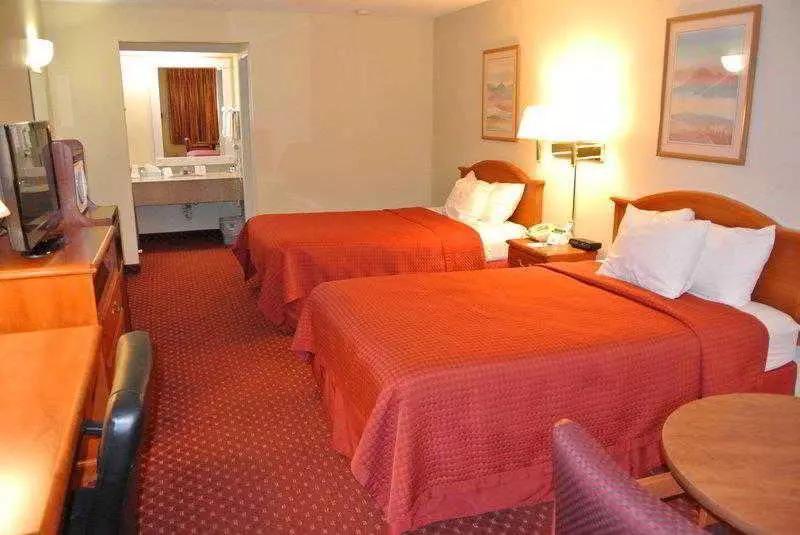 فندق Quality Inn & Suites Garland East Dallas