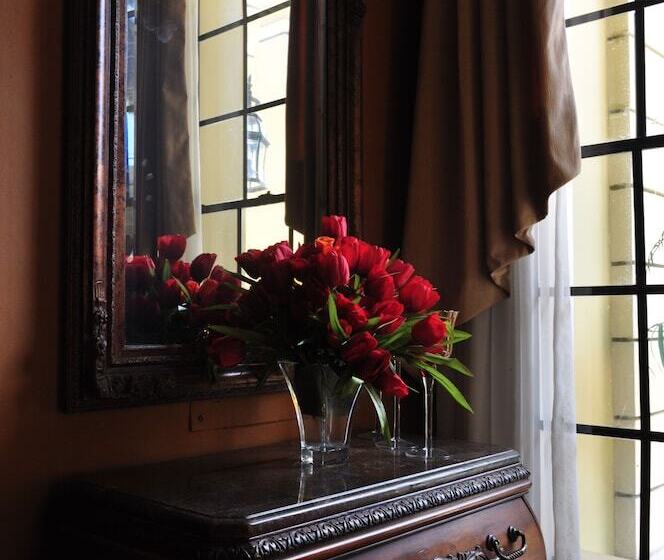 Del Real Bed & Breakfast