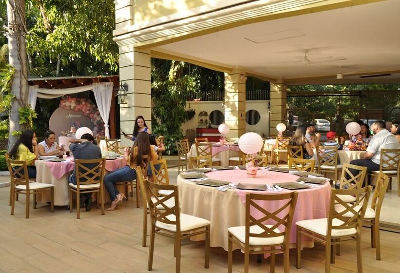 Del Real Bed & Breakfast