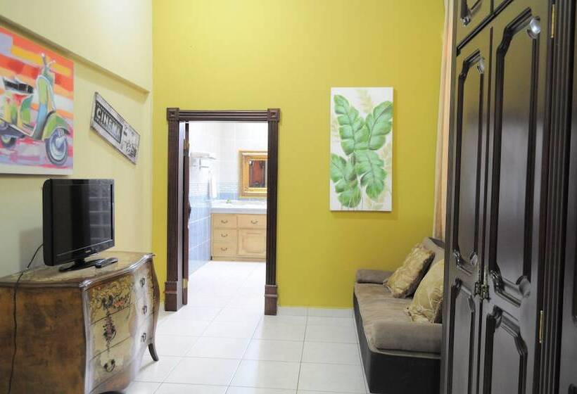 Del Real Bed & Breakfast