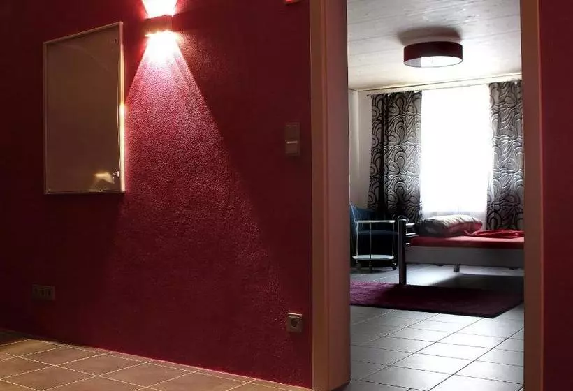 Stundenhotel Lustra
