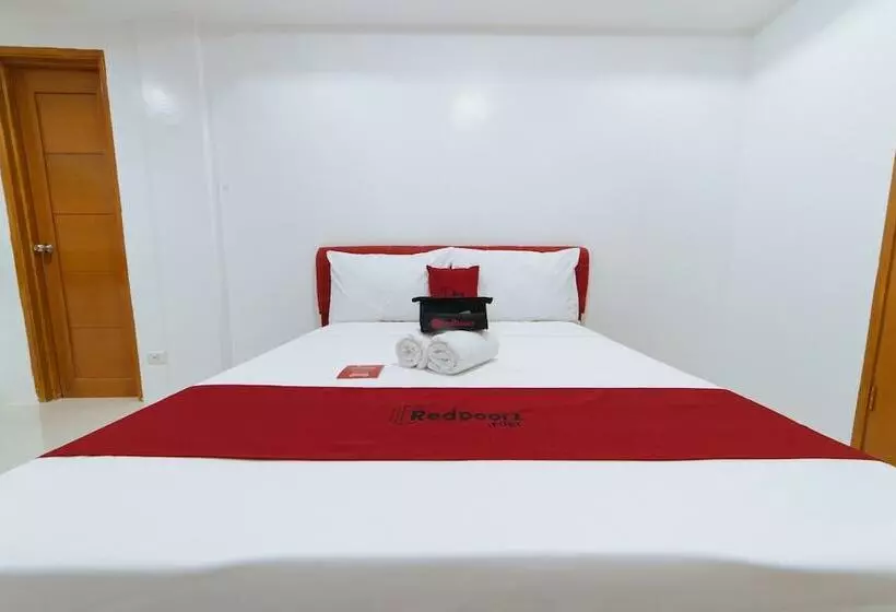 هتل Reddoorz At Dbuilders Rooms Bangkal Makati