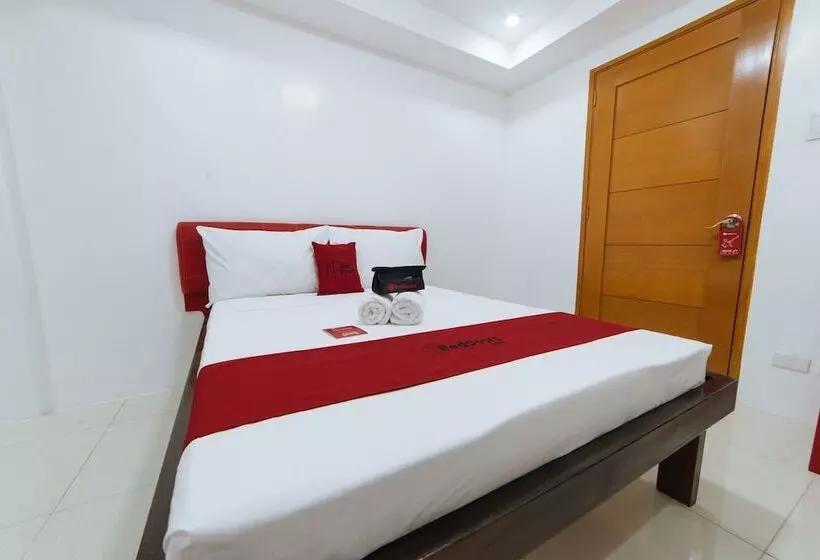 هتل Reddoorz At Dbuilders Rooms Bangkal Makati