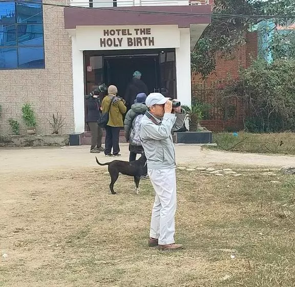 هتل The Holy Birth
