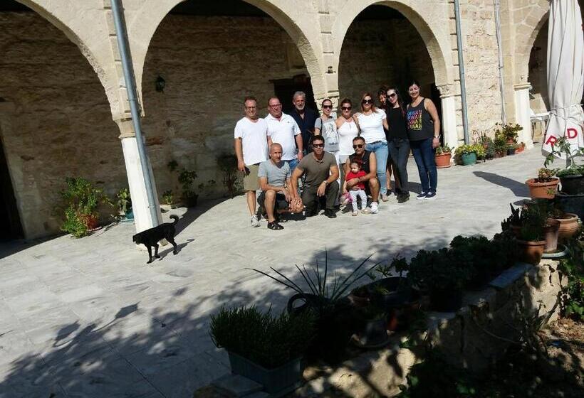 פנסיון Revaklı Ev Guest House