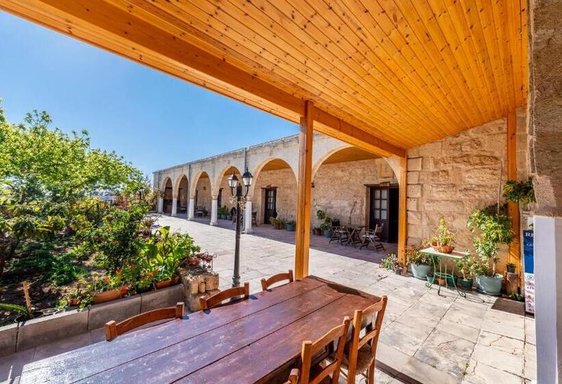 פנסיון Revaklı Ev Guest House