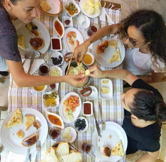 פנסיון Revaklı Ev Guest House