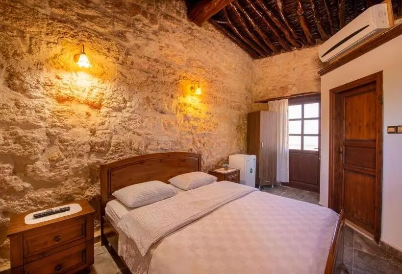 ペンション Revaklı Ev Guest House
