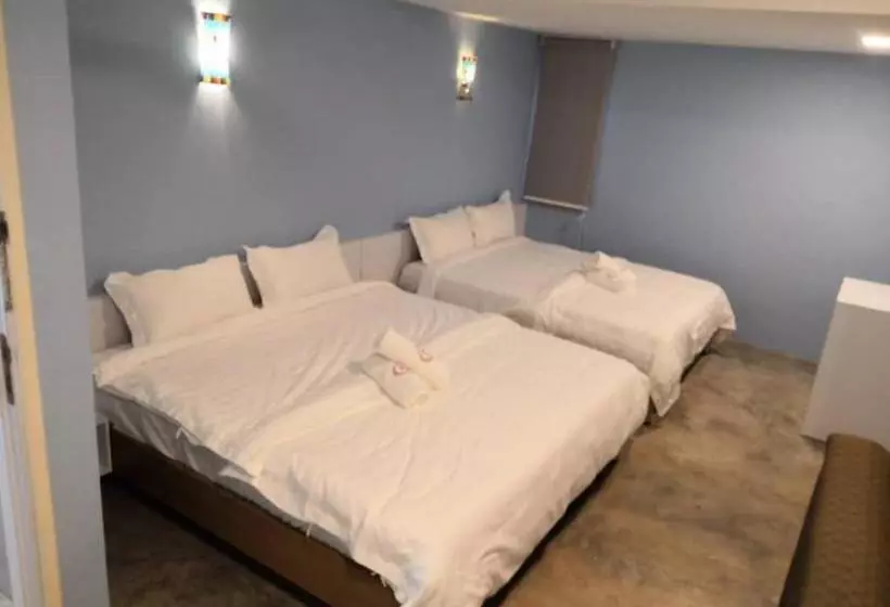 ペンション Rick Home Teluk Intan