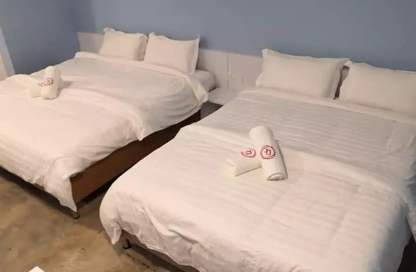 ペンション Rick Home Teluk Intan