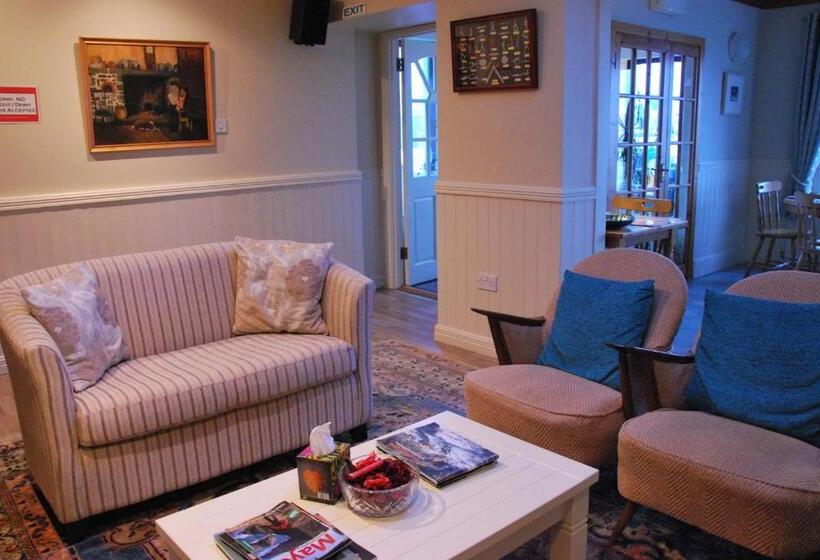 Teach Cruachan Bed And Breakfast