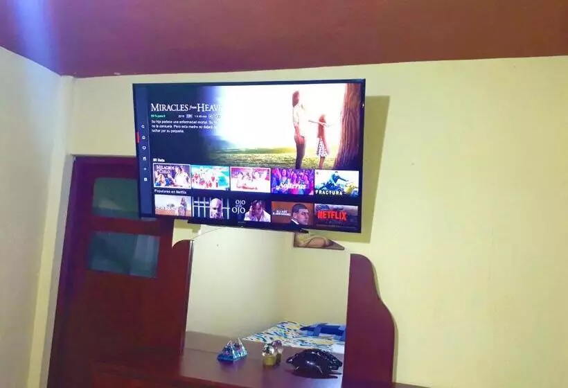 هتل Ideal, Your House In Quetzaltenango