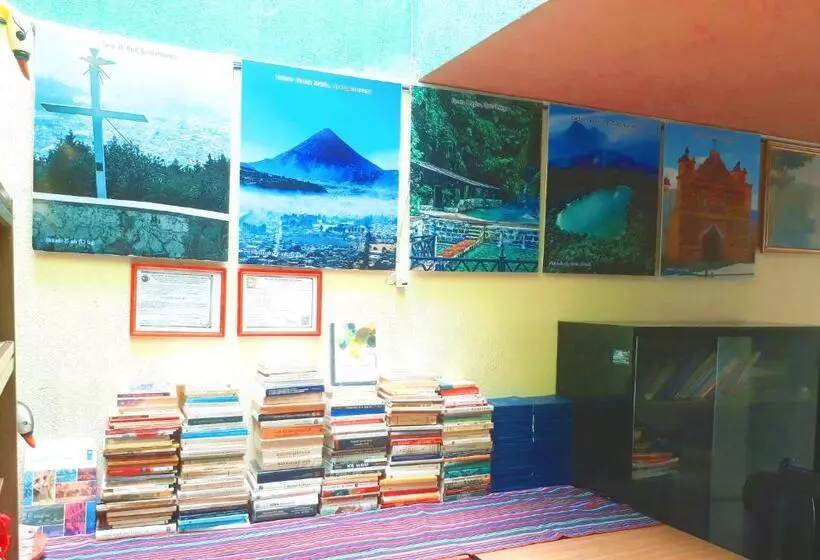 هتل Ideal, Your House In Quetzaltenango