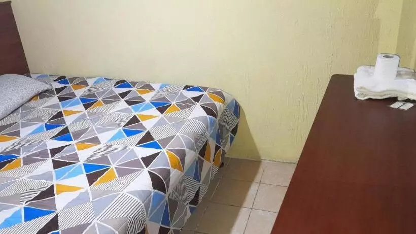 هتل Ideal, Your House In Quetzaltenango