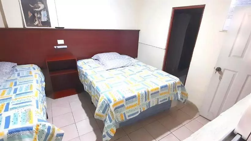 هتل Ideal, Your House In Quetzaltenango