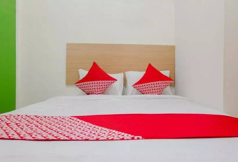 هتل Oyo 1247 Antosa Family Residence