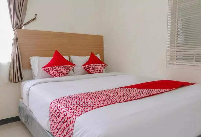 هتل Oyo 1247 Antosa Family Residence