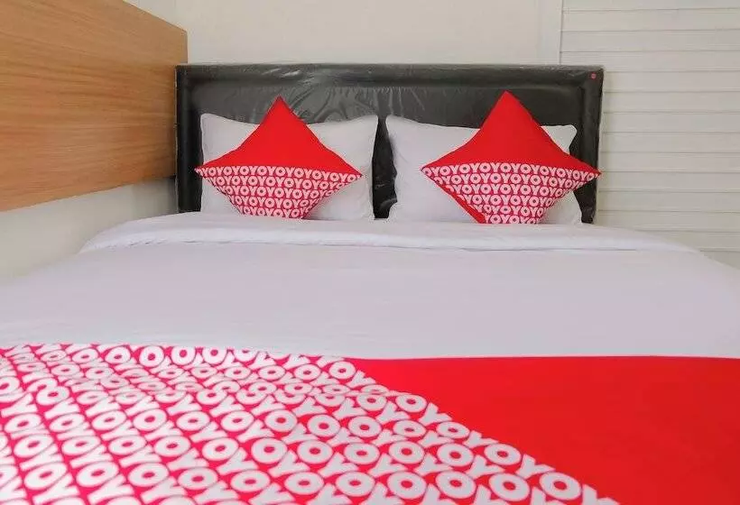 هتل Oyo 1247 Antosa Family Residence