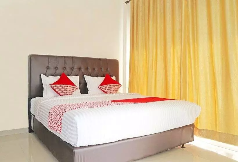 ホテル Oyo 1326 Mahakam Residence