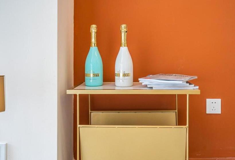 Otel Zhengzhou·zhengzhou University·