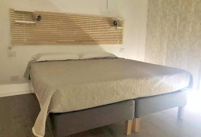 ペンション Ibisco Affittacamere