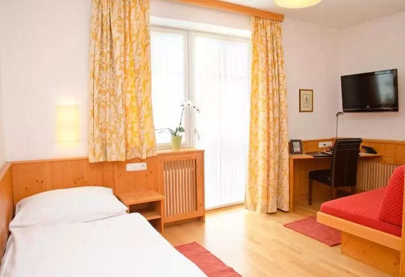 ホテル Gasthof König