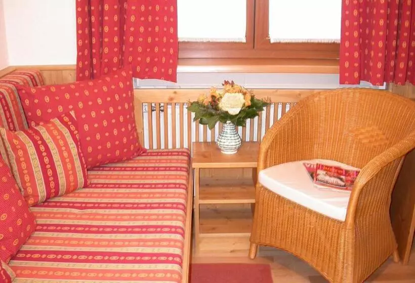 ホテル Gasthof König