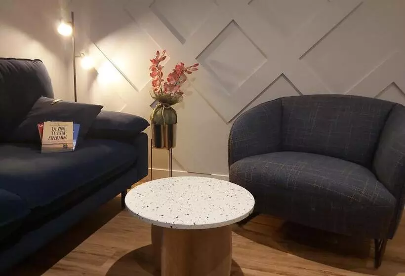 ペンション Habital Suites