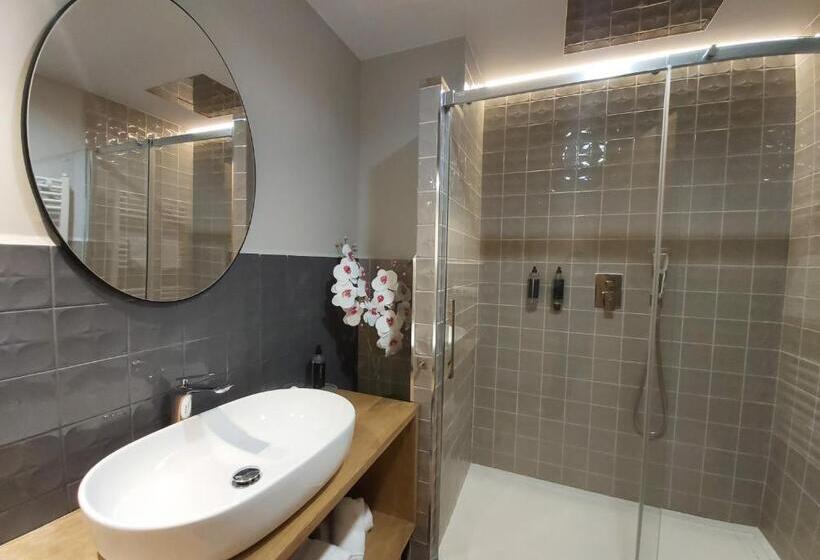 펜션 Habital Suites