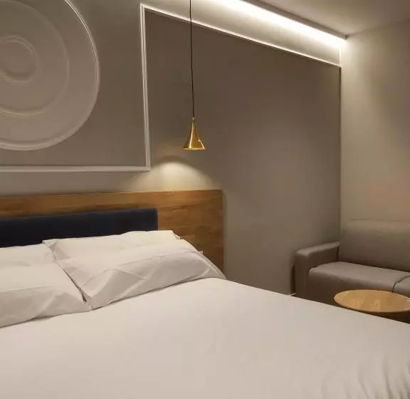 ペンション Habital Suites