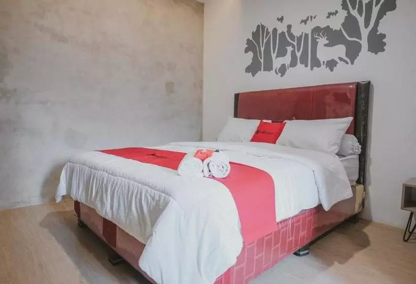 ペンション Reddoorz Plus Syariah Near Universitas Lampung