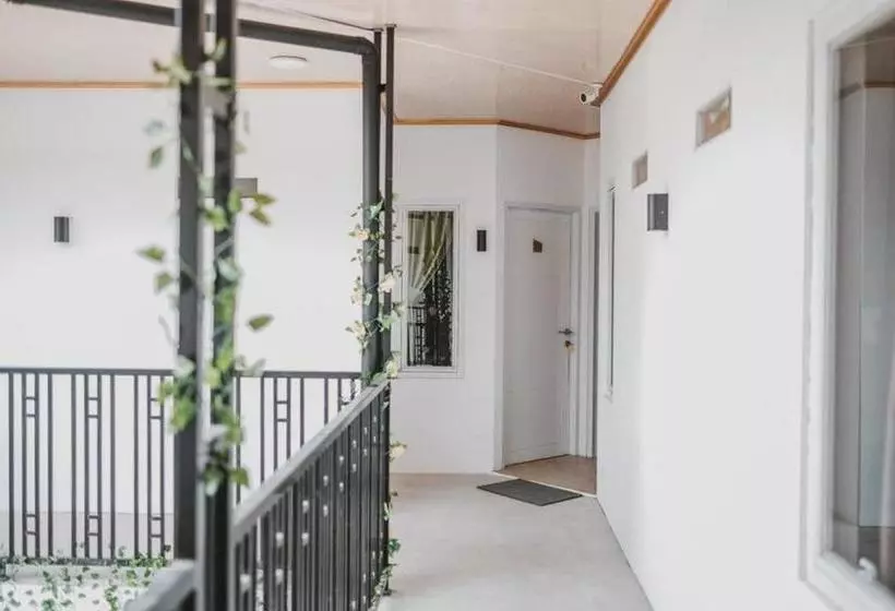 ペンション Reddoorz Plus Syariah Near Universitas Lampung