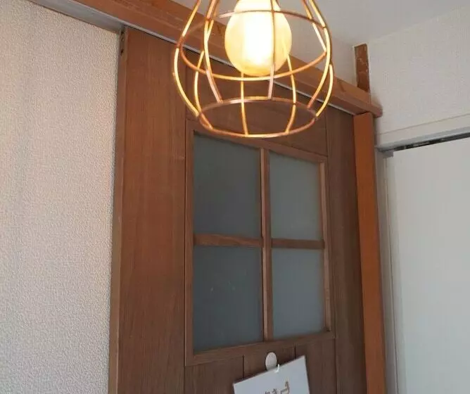 Guest House Ioly Osaka  Hostel