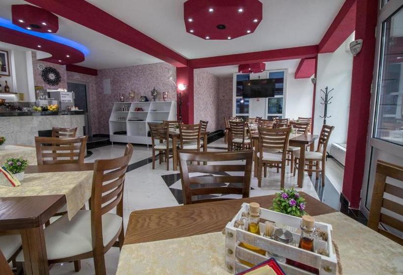 هتل Fantastik Apartments