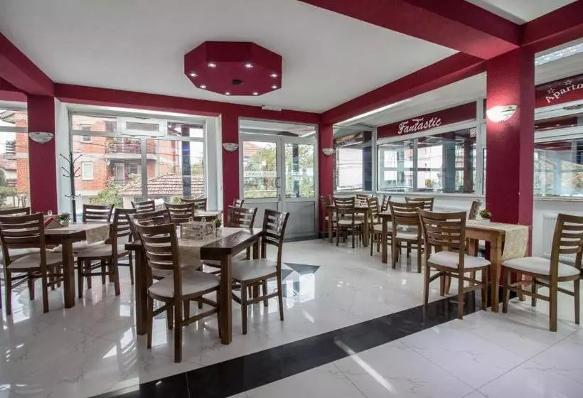 هتل Fantastik Apartments