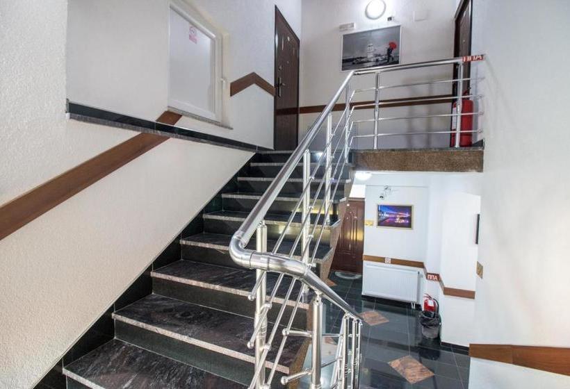 هتل Fantastik Apartments