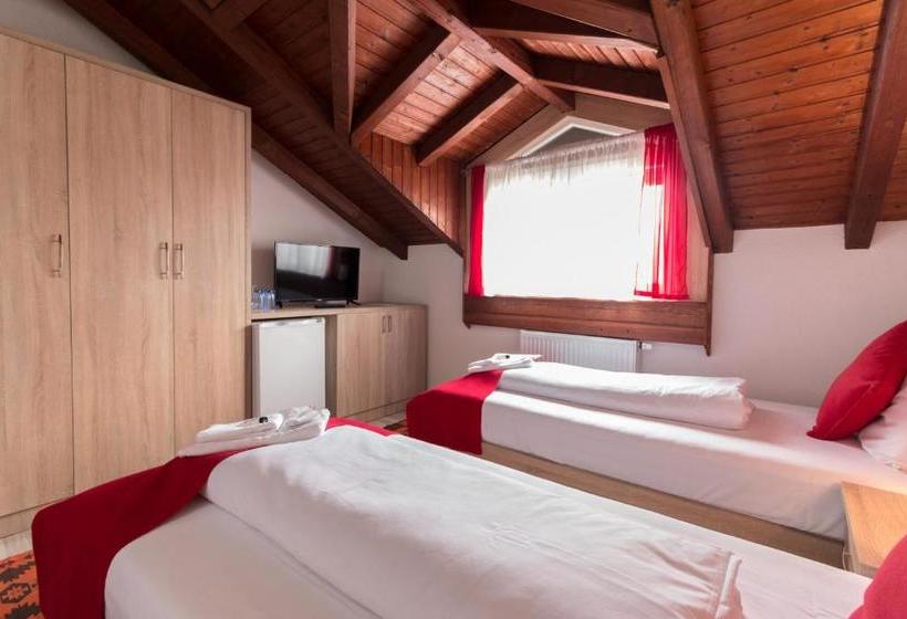 هتل Fantastik Apartments