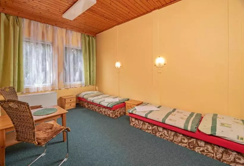 Retkeilymaja Ubytovna Z Sport