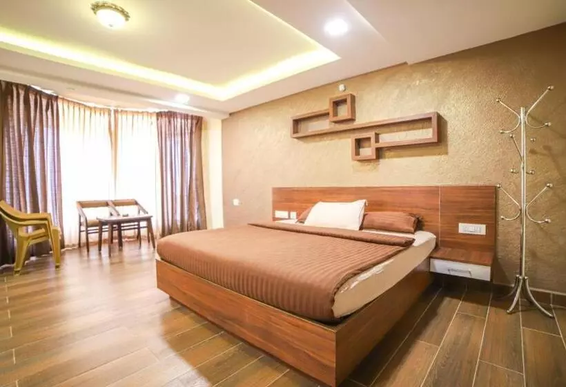 Majatalo Aira Residency Kothagiri By Lexstays