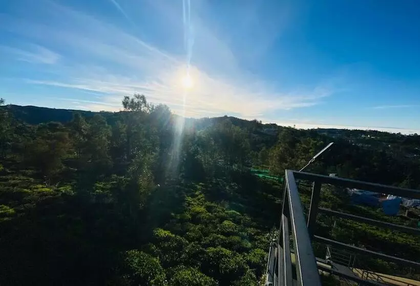 Majatalo Aira Residency Kothagiri By Lexstays