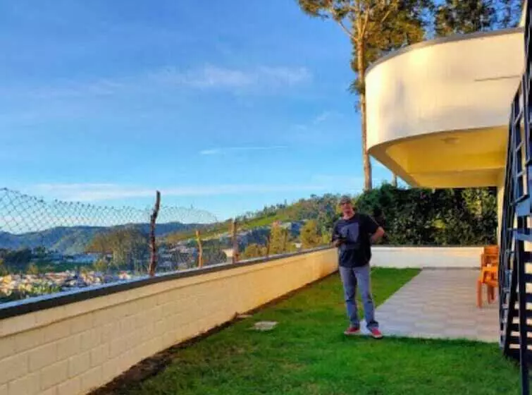 Majatalo Aira Residency Kothagiri By Lexstays