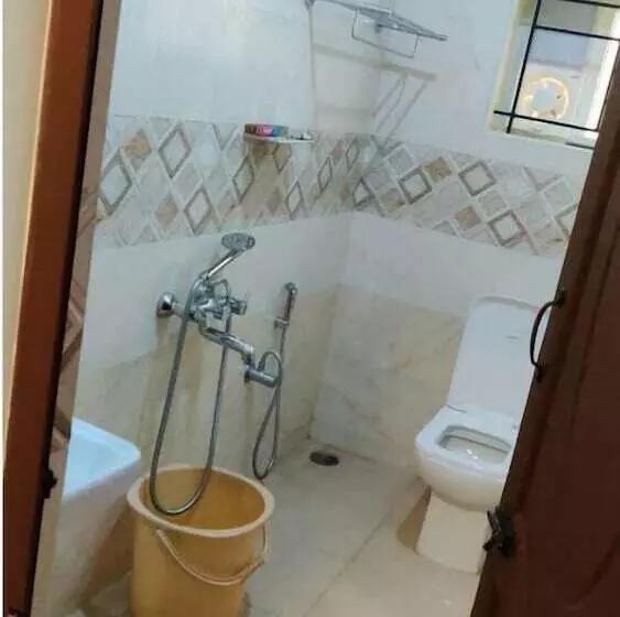 Majatalo Aira Residency Kothagiri By Lexstays