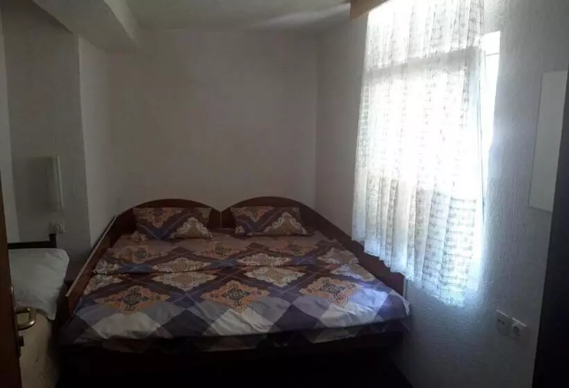 پانسیون Vila Magda