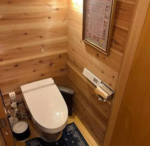 Retkeilymaja Guesthouse Kazura