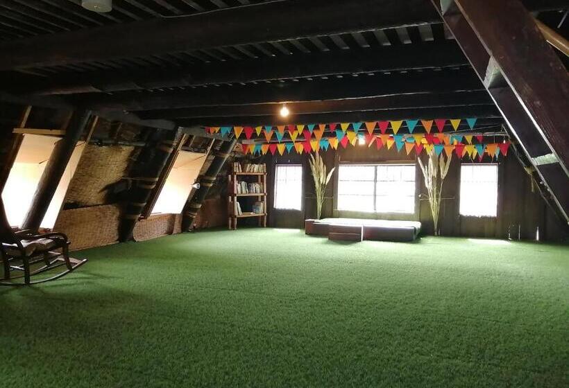 Hostel Guesthouse Kazura