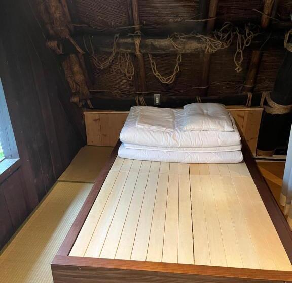 Hostel Guesthouse Kazura